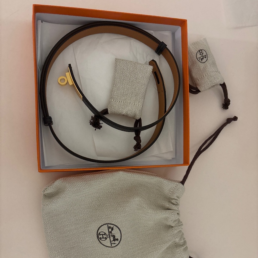 Hermes Kelly 18 Belt Black Yellow Gold Hardware